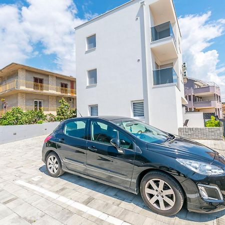 Apartments Tonka Primošten Exterior foto